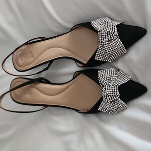 INC bow Pumps